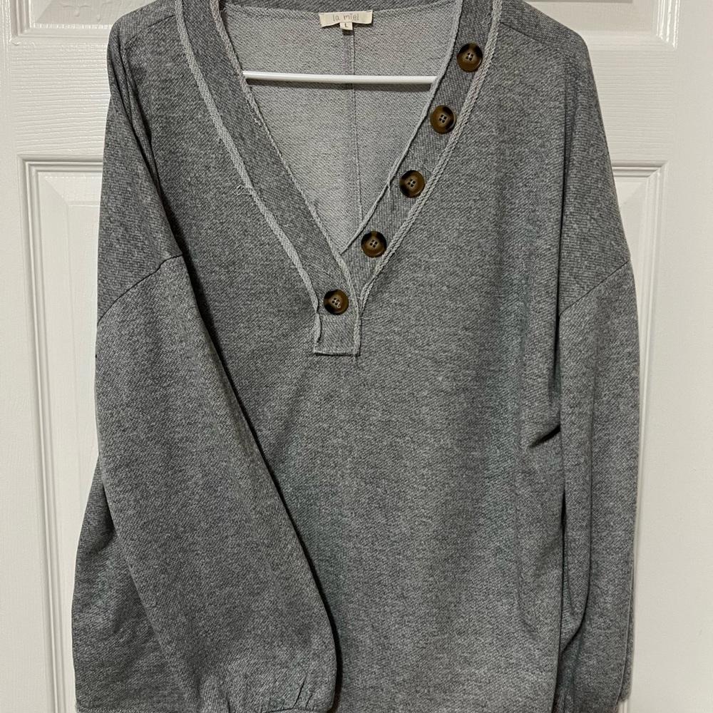Women’s Grey long sleeve with Button Detail
